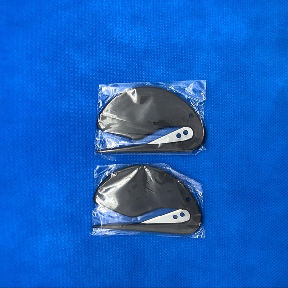 2 New in Package Milk Bag Cutters - Picture 2 of 2